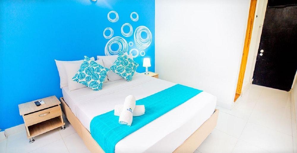 Hotel Taybo By St 2*